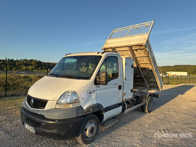 2008 Renault Mascott 130 dxi 4x2 Camion Benne Dump Truck: Light Duty - Kipper bestelwagen: afbeelding 1 2008 Renault Mascott 130 dxi 4x2 Camion Benne Dump Truck: Light Duty - Kipper bestelwagen: afbeelding 1