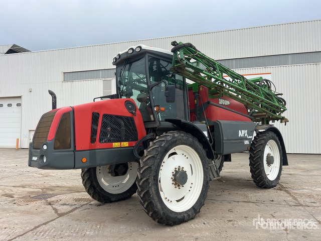 2011 Preciculture TR4240/A/MN/C3U/146 36 m 4x4 High Clearance Seguip ... Self-Propelled Sprayer - Zelfrijdende veldspuit: afbeelding 2 2011 Preciculture TR4240/A/MN/C3U/146 36 m 4x4 High Clearance Seguip ... Self-Propelled Sprayer - Zelfrijdende veldspuit: afbeelding 2
