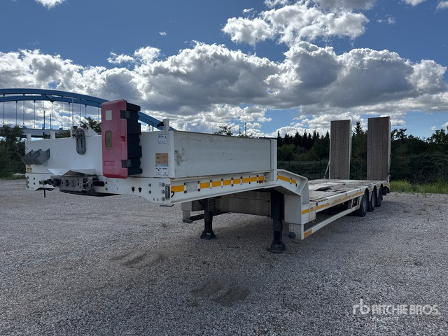 2012 Faymonville Multimax 56500 kg Tri/A Remorque Porte E ... Lowboy Trailer - Dieplader oplegger: afbeelding 1 2012 Faymonville Multimax 56500 kg Tri/A Remorque Porte E ... Lowboy Trailer - Dieplader oplegger: afbeelding 1