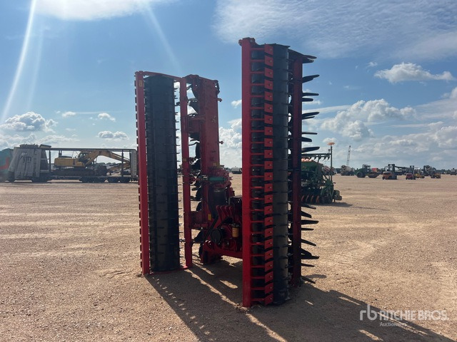 2012 Kverneland NG-S 101 F35 6 m 3-Point Power Harrow - Klepelmaaier/ Mulcher: afbeelding 4 2012 Kverneland NG-S 101 F35 6 m 3-Point Power Harrow - Klepelmaaier/ Mulcher: afbeelding 4