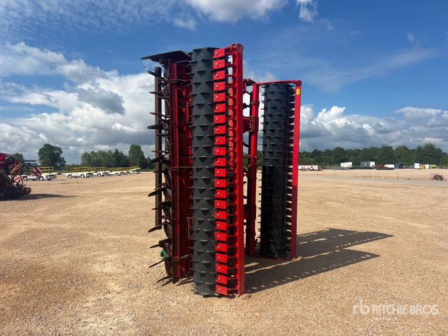 2012 Kverneland NG-S 101 F35 6 m 3-Point Power Harrow - Klepelmaaier/ Mulcher: afbeelding 3 2012 Kverneland NG-S 101 F35 6 m 3-Point Power Harrow - Klepelmaaier/ Mulcher: afbeelding 3