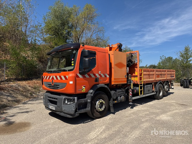 2012 Renault Premium 380DXi Fassi F155A.0.23 6000 kg Articu ... Flatbed Truck with Crane - Vrachtwagen met open laadbak, Kraanwagen: afbeelding 1 2012 Renault Premium 380DXi Fassi F155A.0.23 6000 kg Articu ... Flatbed Truck with Crane - Vrachtwagen met open laadbak, Kraanwagen: afbeelding 1