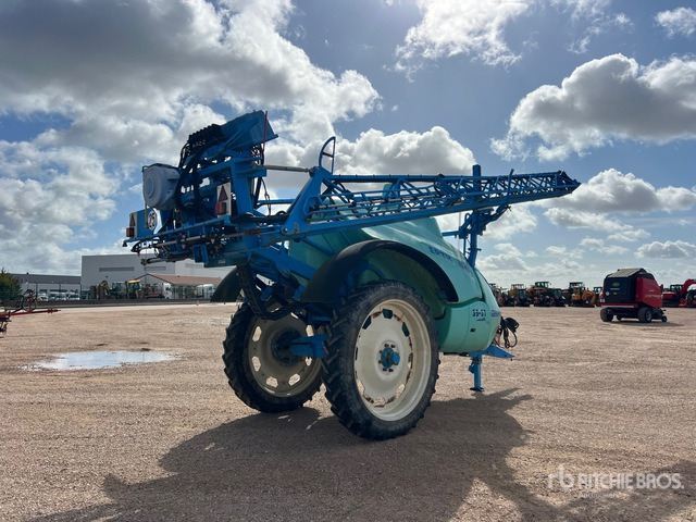 2013 Berthoud Tenor 35-37 27 m High Clearance Pulverisate ... Pull-Type Sprayer - Getrokken veldspuit: afbeelding 4 2013 Berthoud Tenor 35-37 27 m High Clearance Pulverisate ... Pull-Type Sprayer - Getrokken veldspuit: afbeelding 4