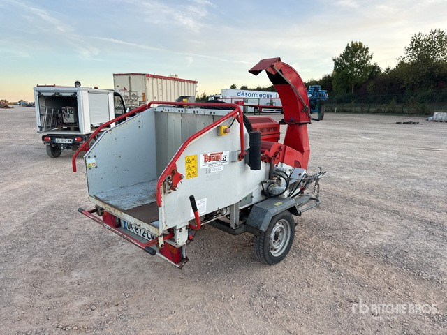 2014 Bugnot 55 BVN56 Broyeur A Vegetaux (Inoperable) Wood Chipper - Houtversnipperaar: afbeelding 4 2014 Bugnot 55 BVN56 Broyeur A Vegetaux (Inoperable) Wood Chipper - Houtversnipperaar: afbeelding 4