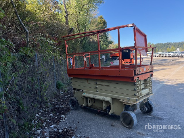 2015 JLG 3246ES Electric Nacelle Ciseaux (Inope ... Scissor Lift - Schaarlift: afbeelding 3 2015 JLG 3246ES Electric Nacelle Ciseaux (Inope ... Scissor Lift - Schaarlift: afbeelding 3