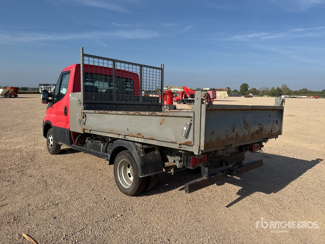 2016 Iveco 35-130 Camion Benne (Inoperable) Dump Truck: Light Duty - Kipper bestelwagen: afbeelding 4 2016 Iveco 35-130 Camion Benne (Inoperable) Dump Truck: Light Duty - Kipper bestelwagen: afbeelding 4
