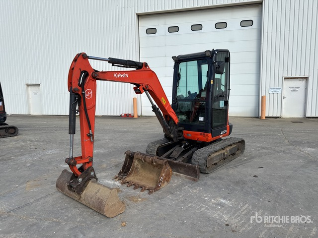 2016 Kubota U27-4 Mini-Pelle Mini Excavator: <6.6t - Minigraafmachine: afbeelding 2 2016 Kubota U27-4 Mini-Pelle Mini Excavator: <6.6t - Minigraafmachine: afbeelding 2