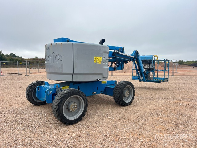 2019 Genie Z-45/25J 4WD Nacelle Articulee Articulating Boom Lift - Knikarmhoogwerker: afbeelding 2 2019 Genie Z-45/25J 4WD Nacelle Articulee Articulating Boom Lift - Knikarmhoogwerker: afbeelding 2
