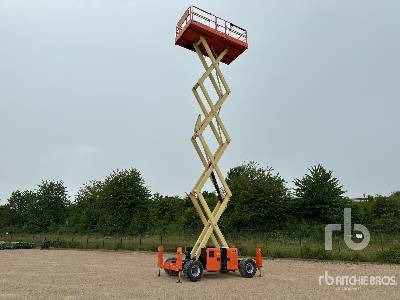 JLG 430LRT 4x4 Diesel Nacelle Ciseaux - Schaarlift: afbeelding 2 JLG 430LRT 4x4 Diesel Nacelle Ciseaux - Schaarlift: afbeelding 2