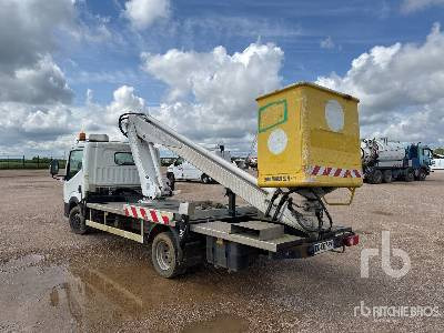 NISSAN NT400 CABSTAR 3 2015 Multitel 160 ALU 16 m on C ... - Vrachtwagen hoogwerker: afbeelding 2 NISSAN NT400 CABSTAR 3 2015 Multitel 160 ALU 16 m on C ... - Vrachtwagen hoogwerker: afbeelding 2