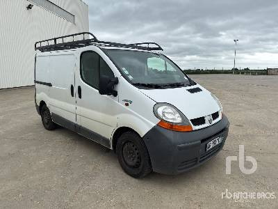 RENAULT TRAFIC Vehicule Utilitaire - Gesloten bestelwagen: afbeelding 4 RENAULT TRAFIC Vehicule Utilitaire - Gesloten bestelwagen: afbeelding 4