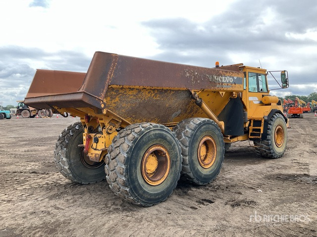 1999 Volvo A25C 6x6. Articulated Dump Truck - Kiepwagen met knikbesturing: afbeelding 3 1999 Volvo A25C 6x6. Articulated Dump Truck - Kiepwagen met knikbesturing: afbeelding 3