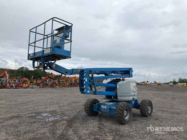 2002 Genie Z-45/25 4WD Diesel Articulating Boom Lift - Knikarmhoogwerker: afbeelding 2 2002 Genie Z-45/25 4WD Diesel Articulating Boom Lift - Knikarmhoogwerker: afbeelding 2