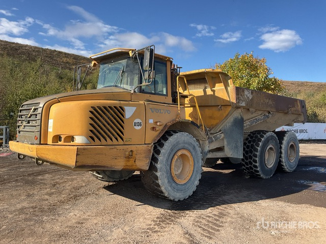 2004 Volvo A25D 6x6. Articulated Dump Truck - Kiepwagen met knikbesturing: afbeelding 1 2004 Volvo A25D 6x6. Articulated Dump Truck - Kiepwagen met knikbesturing: afbeelding 1