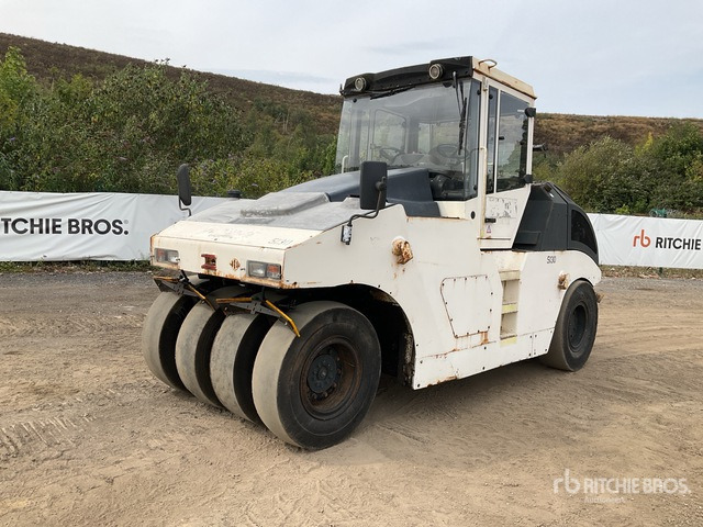 2006 Bomag BW24RH 8-Wheel Roller Pneumatic Roller - Klepelmaaier/ Mulcher: afbeelding 1 2006 Bomag BW24RH 8-Wheel Roller Pneumatic Roller - Klepelmaaier/ Mulcher: afbeelding 1