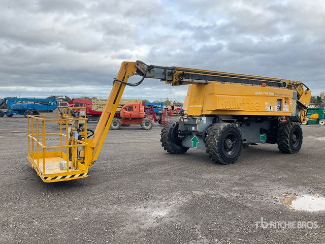 2009 Haulotte HA32PX 4WD Diesel Articulating Boom Lift - Knikarmhoogwerker: afbeelding 4 2009 Haulotte HA32PX 4WD Diesel Articulating Boom Lift - Knikarmhoogwerker: afbeelding 4