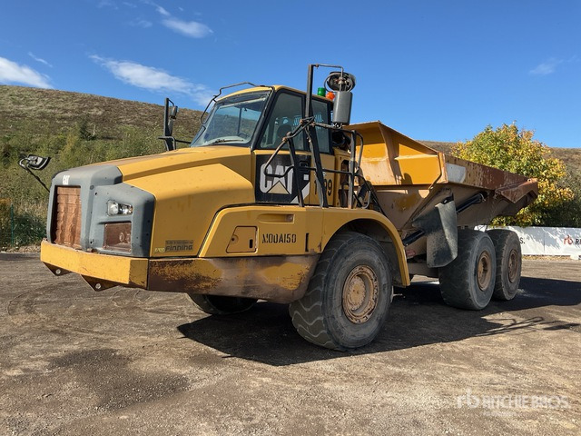 2011 Cat 735 6x6. Articulated Dump Truck - Kiepwagen met knikbesturing: afbeelding 2 2011 Cat 735 6x6. Articulated Dump Truck - Kiepwagen met knikbesturing: afbeelding 2