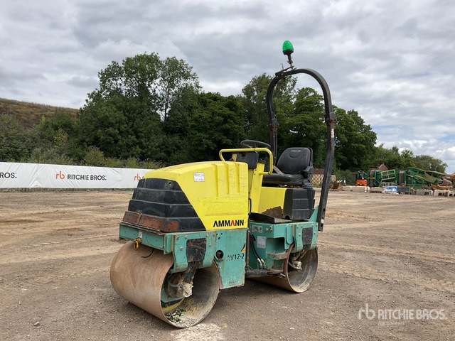2012 Ammann AV12-2 Double Drum Roller - Asfaltwals: afbeelding 2 2012 Ammann AV12-2 Double Drum Roller - Asfaltwals: afbeelding 2
