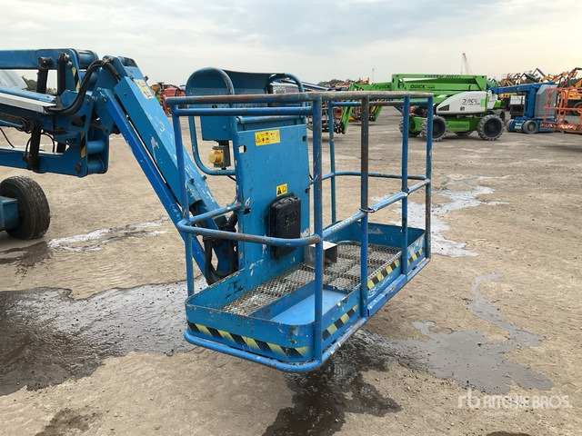 2012 Genie Z45/29 2WD Hybrid Articulating Boom Lift - Knikarmhoogwerker: afbeelding 4 2012 Genie Z45/29 2WD Hybrid Articulating Boom Lift - Knikarmhoogwerker: afbeelding 4