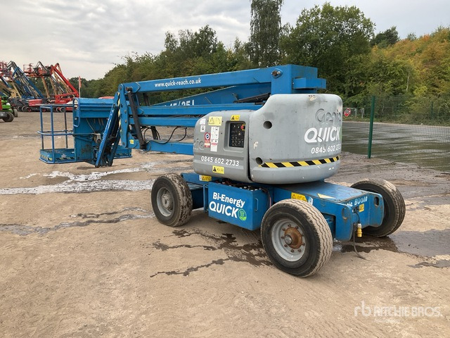2012 Genie Z45/29 2WD Hybrid Articulating Boom Lift - Knikarmhoogwerker: afbeelding 2 2012 Genie Z45/29 2WD Hybrid Articulating Boom Lift - Knikarmhoogwerker: afbeelding 2