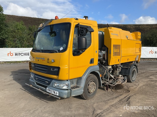 2013 DAF FA LF45 Sweeper Truck - Veegwagen: afbeelding 4 2013 DAF FA LF45 Sweeper Truck - Veegwagen: afbeelding 4