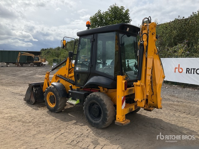 2013 JCB 2CX 4x4 Streetmaster MK3 Backhoe Loader - Klepelmaaier/ Mulcher: afbeelding 4 2013 JCB 2CX 4x4 Streetmaster MK3 Backhoe Loader - Klepelmaaier/ Mulcher: afbeelding 4