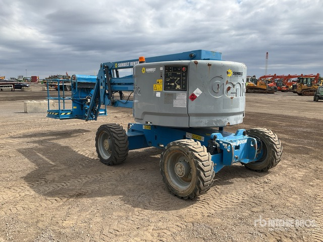 2014 Genie Z4525J 4WD Diesel Articulating Boom Lift - Knikarmhoogwerker: afbeelding 3 2014 Genie Z4525J 4WD Diesel Articulating Boom Lift - Knikarmhoogwerker: afbeelding 3