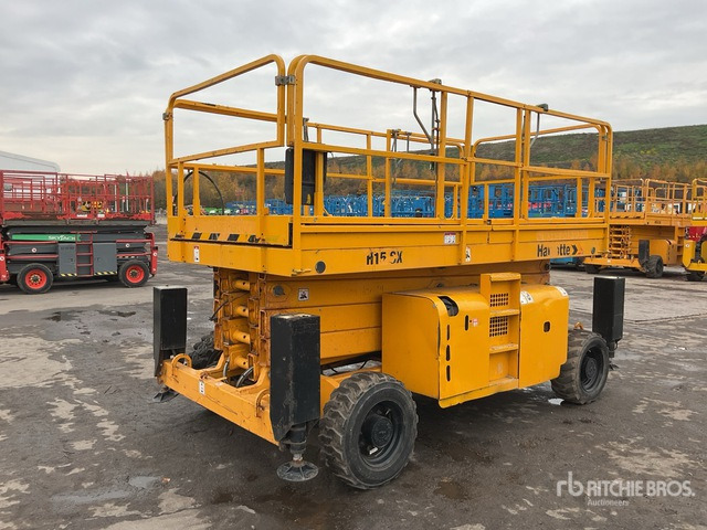 2014 Haulotte H15SDX 4x4 Diesel Scissor Lift - Schaarlift: afbeelding 4 2014 Haulotte H15SDX 4x4 Diesel Scissor Lift - Schaarlift: afbeelding 4