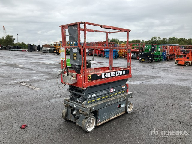 2014 Skyjack SJIII3219 Electric Scissor Lift - Schaarlift: afbeelding 1 2014 Skyjack SJIII3219 Electric Scissor Lift - Schaarlift: afbeelding 1