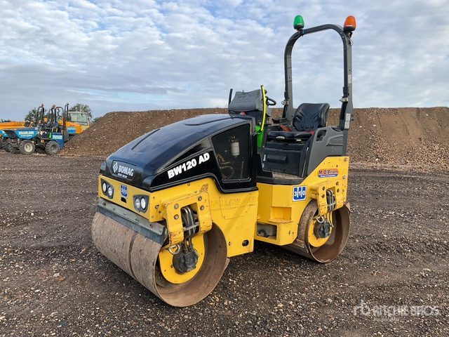 2015 Bomag 120AD-5 Double Drum Roller - Wals: afbeelding 1 2015 Bomag 120AD-5 Double Drum Roller - Wals: afbeelding 1