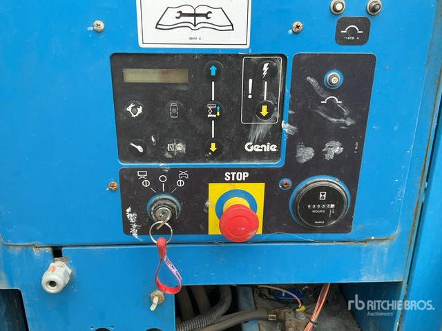 2016 Genie GS5390 4x4 Diesel Scissor Lift - Schaarlift: afbeelding 5 2016 Genie GS5390 4x4 Diesel Scissor Lift - Schaarlift: afbeelding 5