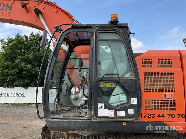 2016 Hitachi ZX225USLC-5B Tracked Excavator - Rupsgraafmachine: afbeelding 5 2016 Hitachi ZX225USLC-5B Tracked Excavator - Rupsgraafmachine: afbeelding 5
