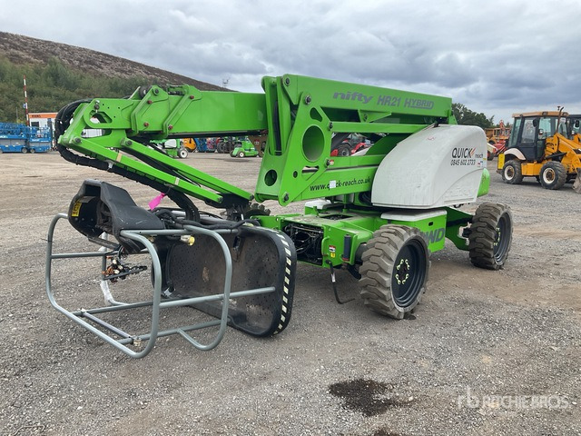2016 Nifty HR21 4WD Hybrid (Inoperable) Articulating Boom Lift - Knikarmhoogwerker: afbeelding 2 2016 Nifty HR21 4WD Hybrid (Inoperable) Articulating Boom Lift - Knikarmhoogwerker: afbeelding 2