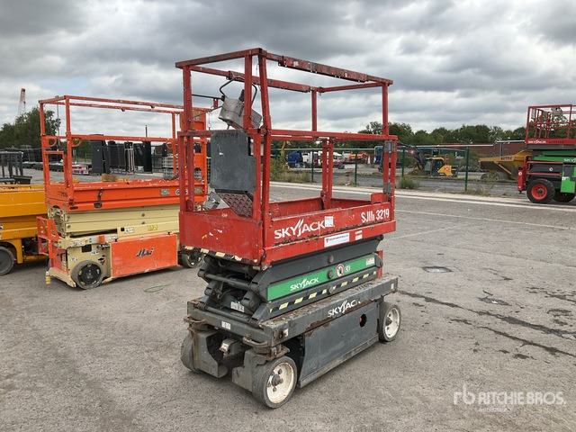 2016 Skyjack SJIII3219 Electric Scissor Lift - Schaarlift: afbeelding 1 2016 Skyjack SJIII3219 Electric Scissor Lift - Schaarlift: afbeelding 1