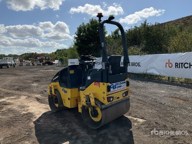 2017 Bomag BW120AD-5 Double Drum Roller - Asfaltwals: afbeelding 3 2017 Bomag BW120AD-5 Double Drum Roller - Asfaltwals: afbeelding 3