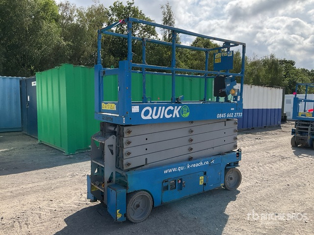 2017 Genie GS3232 Electric Scissor Lift - Schaarlift: afbeelding 3 2017 Genie GS3232 Electric Scissor Lift - Schaarlift: afbeelding 3