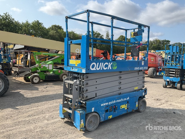 2017 Genie GS3232 Electric Scissor Lift - Schaarlift: afbeelding 3 2017 Genie GS3232 Electric Scissor Lift - Schaarlift: afbeelding 3