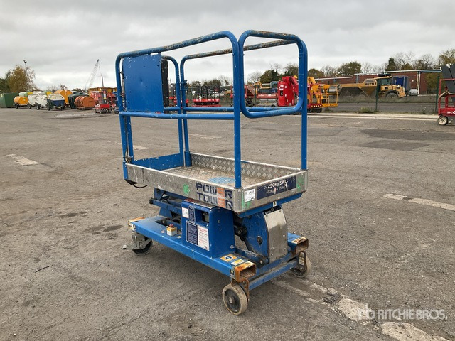 2017 Power Towers Vertical Mast Lift - Verticale masthoogwerker: afbeelding 3 2017 Power Towers Vertical Mast Lift - Verticale masthoogwerker: afbeelding 3