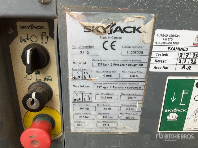 2017 Skyjack SJ12 Vertical Mast Lift - Verticale masthoogwerker: afbeelding 1 2017 Skyjack SJ12 Vertical Mast Lift - Verticale masthoogwerker: afbeelding 1