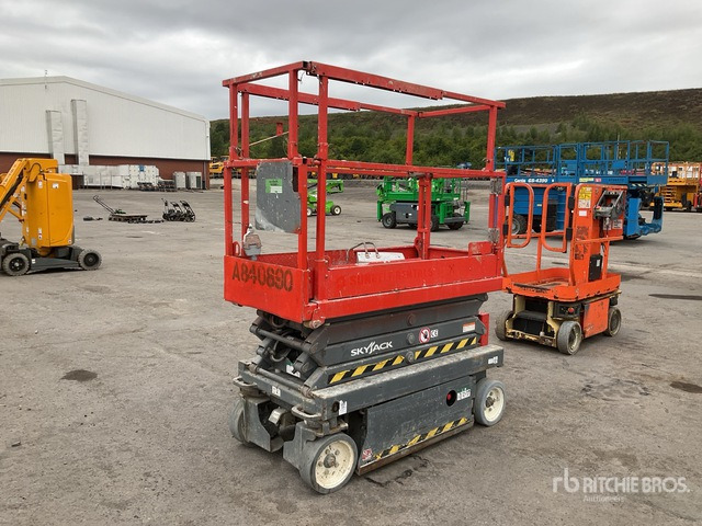 2017 Skyjack SJIII3219 Electric Scissor Lift - Schaarlift: afbeelding 1 2017 Skyjack SJIII3219 Electric Scissor Lift - Schaarlift: afbeelding 1