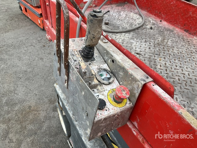 2017 Skyjack SJIII3219 Electric Scissor Lift - Schaarlift: afbeelding 5 2017 Skyjack SJIII3219 Electric Scissor Lift - Schaarlift: afbeelding 5
