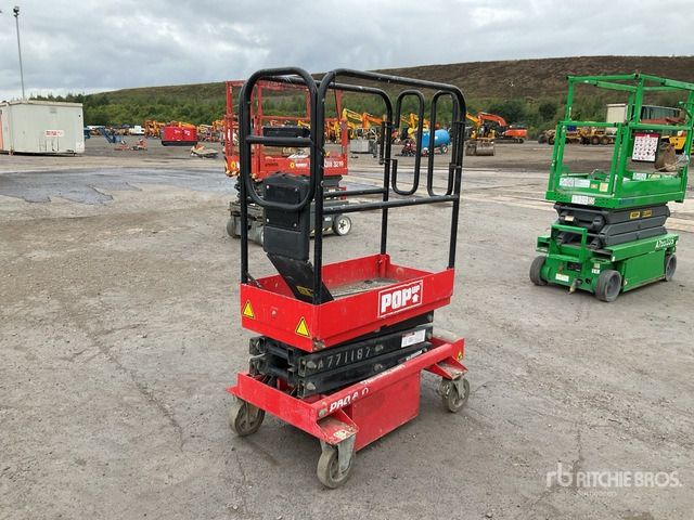 2017 Snorkel PRO 8iQ Electric Scissor Lift - Schaarlift: afbeelding 2 2017 Snorkel PRO 8iQ Electric Scissor Lift - Schaarlift: afbeelding 2