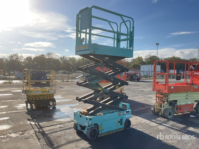 2019 JCB S1930E Electric Scissor Lift - Schaarlift: afbeelding 2 2019 JCB S1930E Electric Scissor Lift - Schaarlift: afbeelding 2