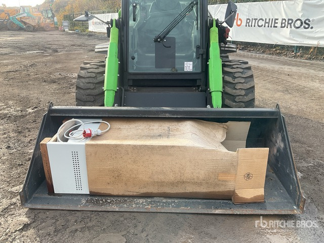 Kovaco Elise 900 Skid Steer Loader - Schranklader: afbeelding 5 Kovaco Elise 900 Skid Steer Loader - Schranklader: afbeelding 5