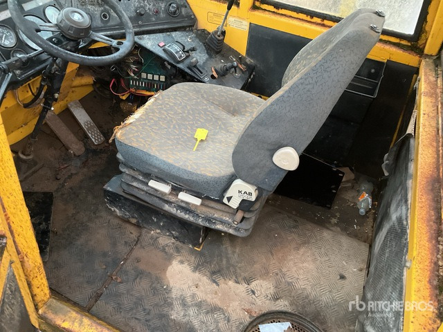 Volvo A25 Articulated Dump Truck - Kiepwagen met knikbesturing: afbeelding 4 Volvo A25 Articulated Dump Truck - Kiepwagen met knikbesturing: afbeelding 4