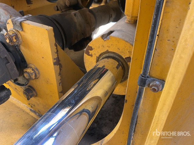 2004 Komatsu WA500-3 - Wiellader: afbeelding 5 2004 Komatsu WA500-3 - Wiellader: afbeelding 5