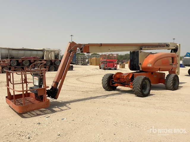 2005 JLG 800AJ 4WD Diesel Articulating Boom Lift - Knikarmhoogwerker: afbeelding 2 2005 JLG 800AJ 4WD Diesel Articulating Boom Lift - Knikarmhoogwerker: afbeelding 2