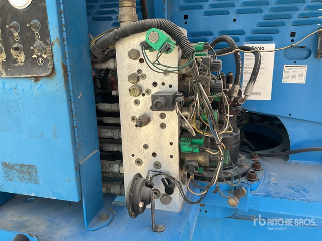 Telescoophoogwerker 2006 Genie S85 4WD Diesel Telescopic Boom Lift: afbeelding 6