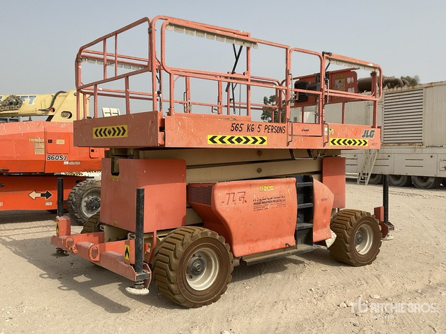 2007 JLG 4394 RT 4x4 Diesel Scissor Lift - Schaarlift: afbeelding 4 2007 JLG 4394 RT 4x4 Diesel Scissor Lift - Schaarlift: afbeelding 4