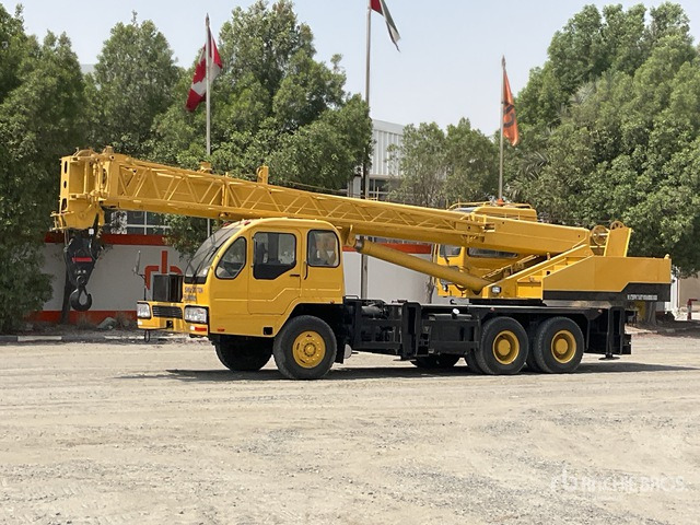 2007 XCMG QY20 20 ton 6x4 Hydraulic Truck Crane - Mobiele kraan: afbeelding 1 2007 XCMG QY20 20 ton 6x4 Hydraulic Truck Crane - Mobiele kraan: afbeelding 1